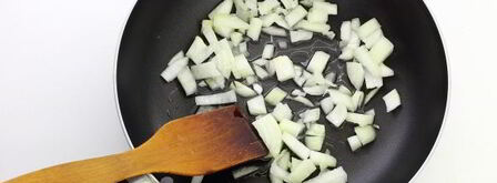 тушеные кабачки с морковью и луком. Шаг 4