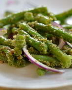 Зеленая фасоль с оливками