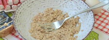 крабовые палочки, фаршированные печенью трески. Шаг 3