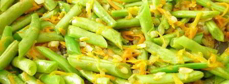 куриная печень с овощами в кисло-сладком соусе. Шаг 7