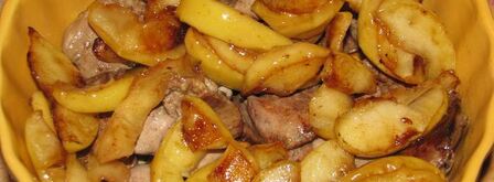 куриная печень с яблоками. Шаг 3