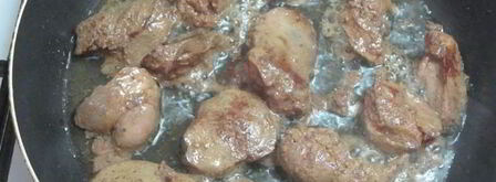 куриная печень со сливочно-горчичным соусом. Шаг 2