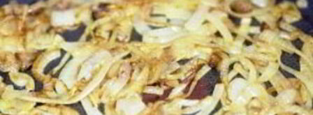 куриная печень, жареная с луком. Шаг 3