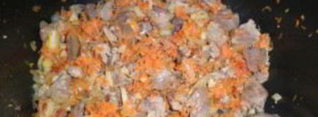 печень с овощами в мультиварке. Шаг 4