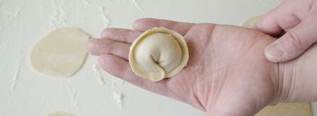 домашние пельмени с мясом. Шаг 9