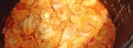 пельмени тушеные с соусом в мультиварке. Шаг 4