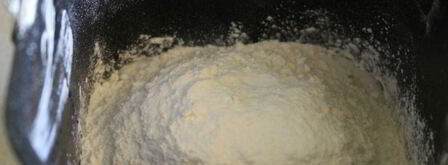 пельменное тесто на минеральной воде в хлебопечке. Шаг 3