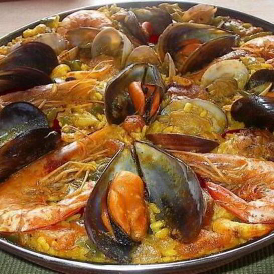 Рецепт домашняя паэлья с мидиями и креветками