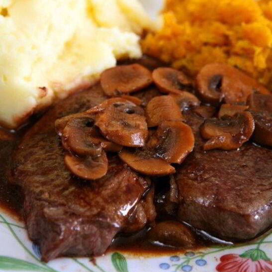 Рецепт грибное рагу с красным вином