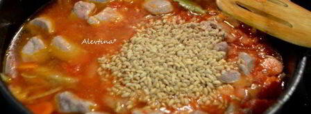 свиное рагу с перловкой и клюквой. Шаг 4