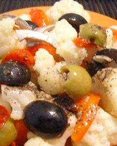 Цветная капуста с овощным рагу