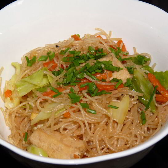 Рецепт рисовая лапша с курицей и овощами