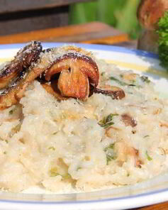 Ризотто с белыми грибами и петрушкой