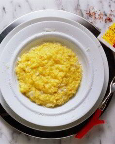 Ризотто с двумя видами сыра и шафраном