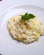 Ризотто с курицей и ананасом