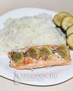 Филе семги запеченное в фольге