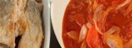 горбуша, запеченная в духовке под томатным соусом. Шаг 3