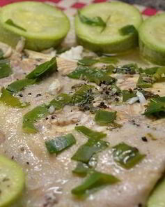 Камбала тушеная