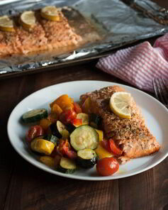 Красная рыба в духовке