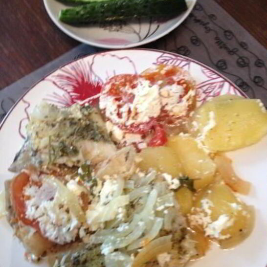 Рецепт морской окунь с овощами в фольге