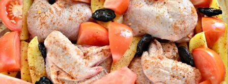 цесарка в духовке с картофелем и черносливом. Шаг 3