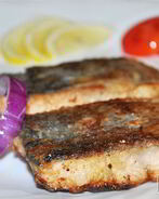 Жареное филе кижуча