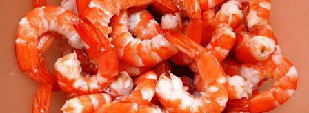 жареные креветки с руколой и вялеными помидорами. Шаг 2