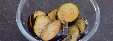 шашлык из баклажана в кляре с сыром. Шаг 4