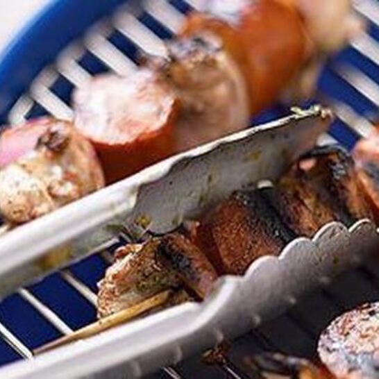 Рецепт шашлык из курицы с гороховым салатом