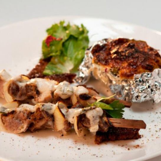 Рецепт цыганскии шашлык из четырех видов мяса с черным хлебом