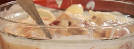 цыганскии шашлык из четырех видов мяса с черным хлебом. Шаг 2