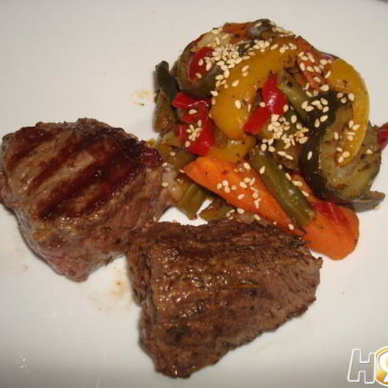 Рецепт мини стейки на гриле с овощами