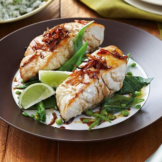 Рецепт стейк голубой акулы на сковороде