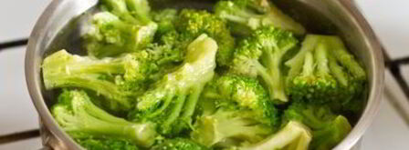 стейк из говядины с тыквенным соусом и пюре из брокколи. Шаг 7