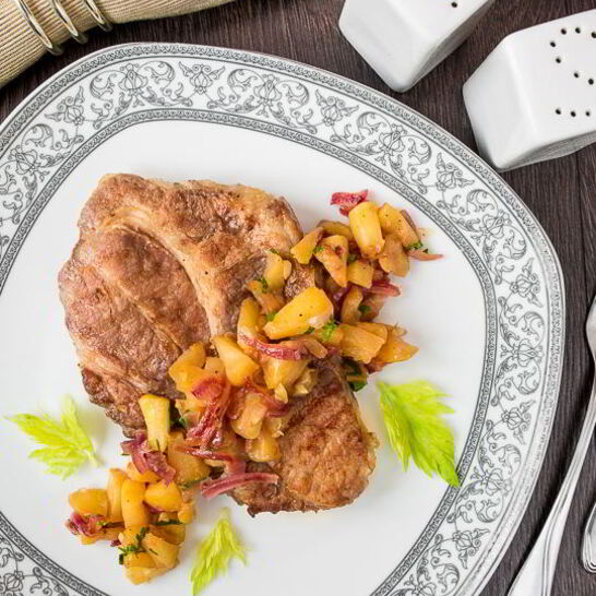 Рецепт стейк из свинины с яблочным чатни