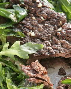 Стейк с руколой