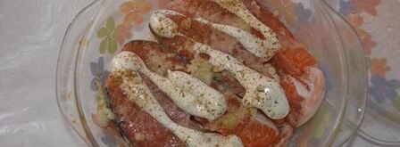 стейк семги в чесночном соусе. Шаг 3