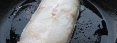 стейк зубатки на сковороде. Шаг 4