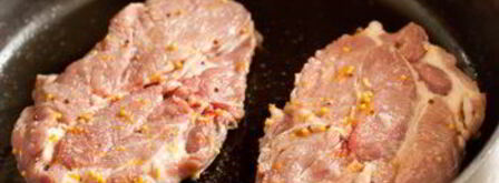 стейки из свинины с апельсиново-горчичным соусом. Шаг 4