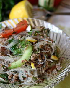 Стеклянная лапша с фаршем и овощами