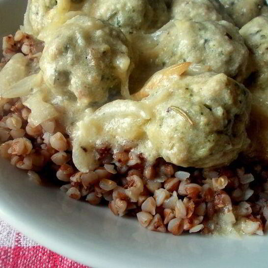 Рецепт куриные тефтели со шпинатом и творогом