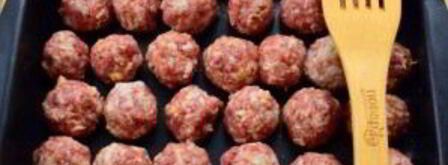 мясные тефтели ностальгия с рисом в томатном соусе. Шаг 2