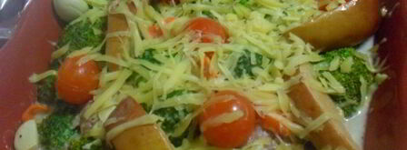 мясные тефтели, запеченные под овощной шубой и молочным соусом. Шаг 7