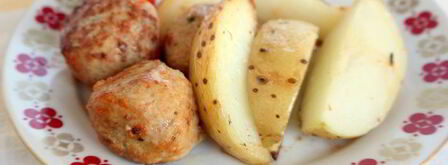 тефтели из индейки с запеченным картофелем. Шаг 8