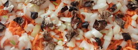 тефтели с гречкой и грибами, запеченные в ряженке. Шаг 6