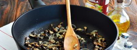 тефтели с рисом в духовке с подливкой. Шаг 4