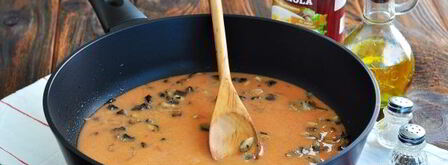 тефтели с рисом в духовке с подливкой. Шаг 5