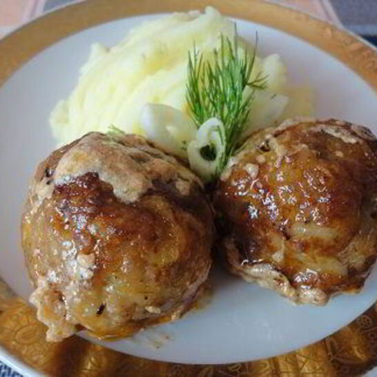 Рецепт тефтели с томатно-сметанным соусом