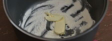 тефтели в сливочном соусе. Шаг 2