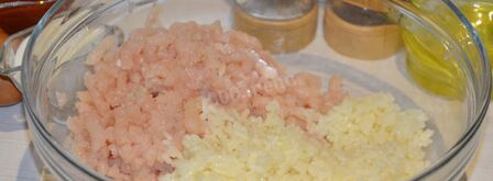 тефтели в сметанно-томатном соусе в мультиварке. Шаг 6